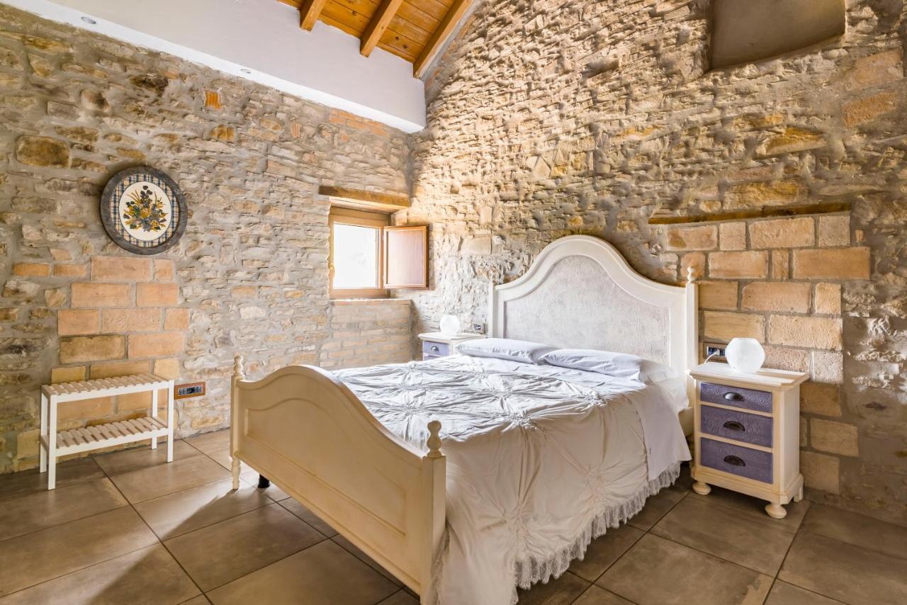 Agriturismo Il Salice Tizzano Val Parma エクステリア 写真