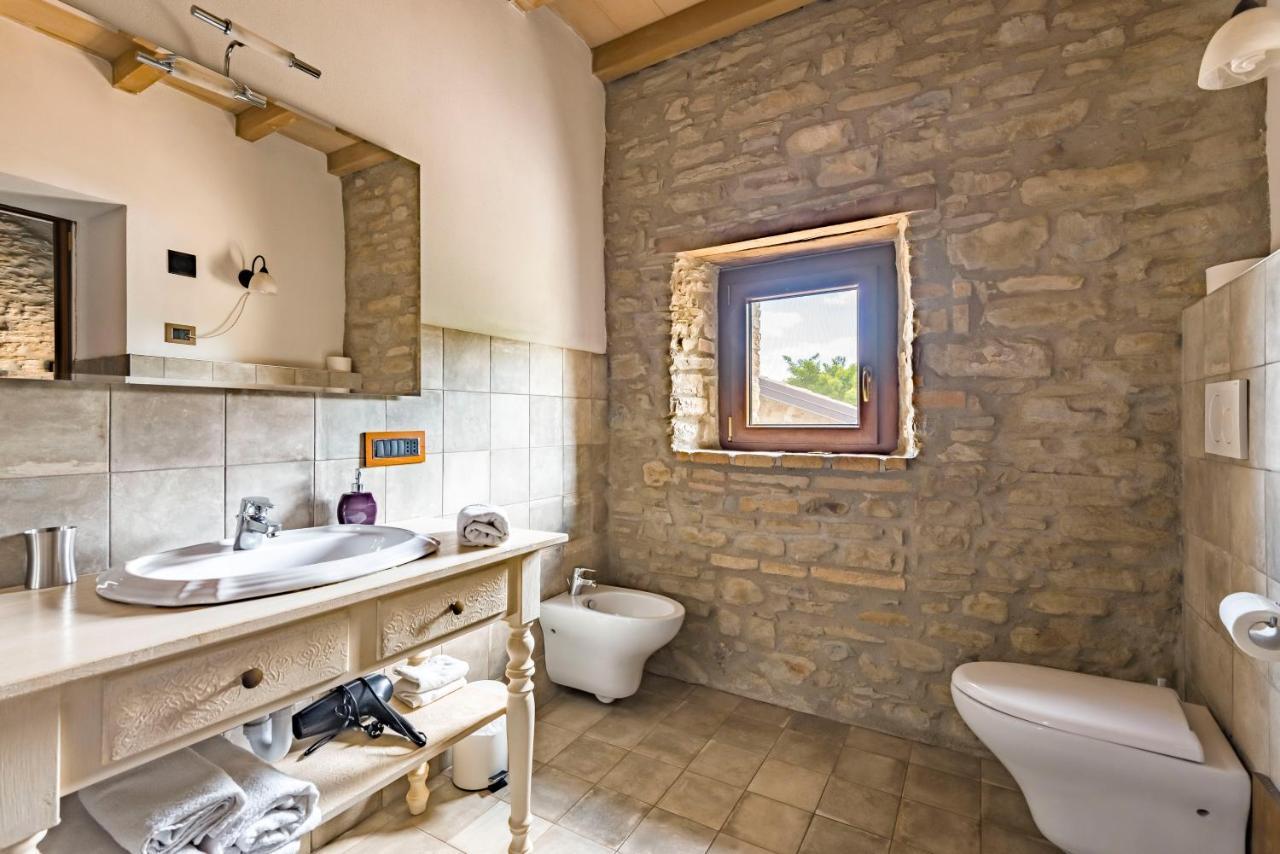 Agriturismo Il Salice Tizzano Val Parma エクステリア 写真