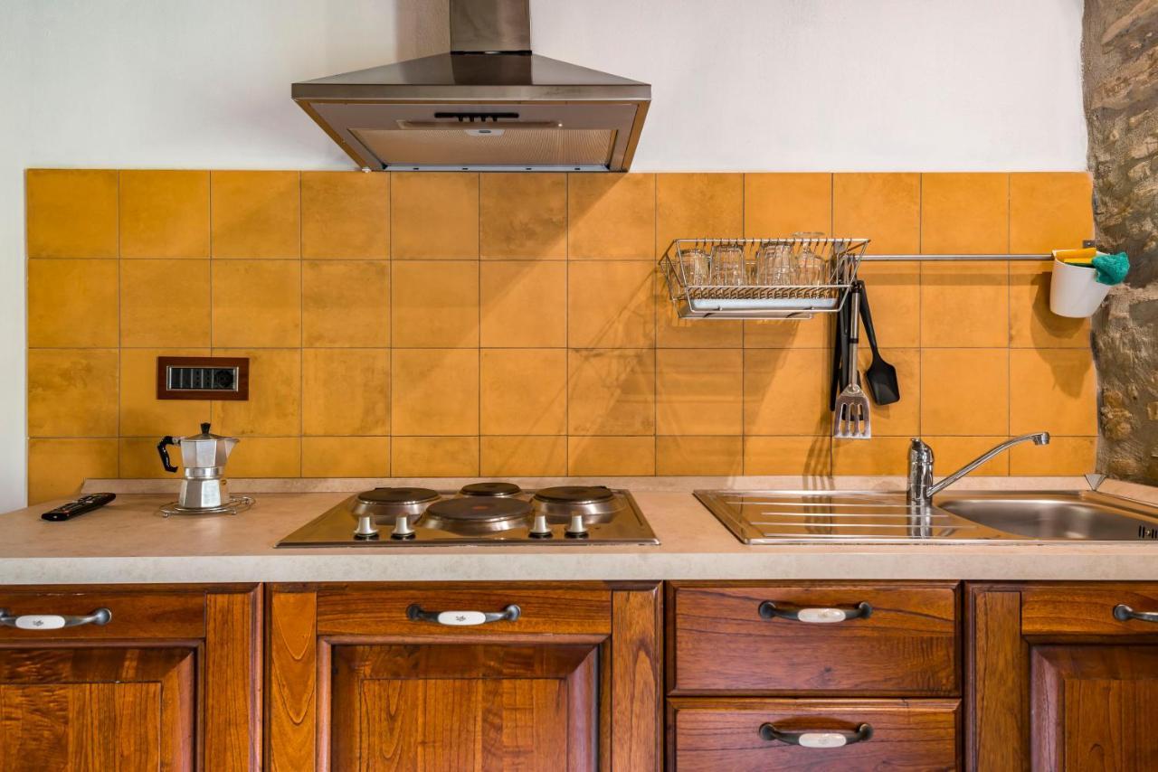 Agriturismo Il Salice Tizzano Val Parma エクステリア 写真