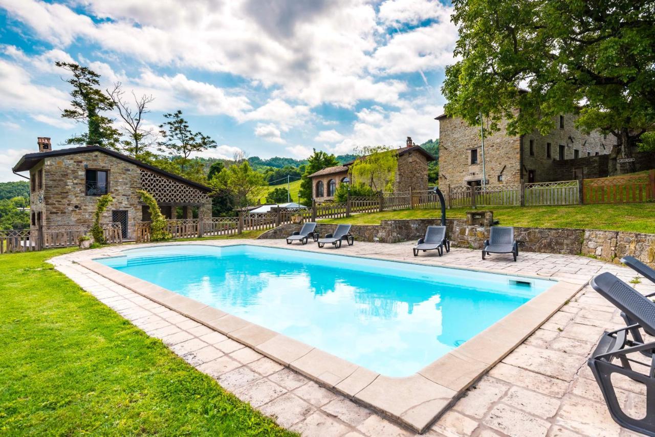 Agriturismo Il Salice Tizzano Val Parma エクステリア 写真