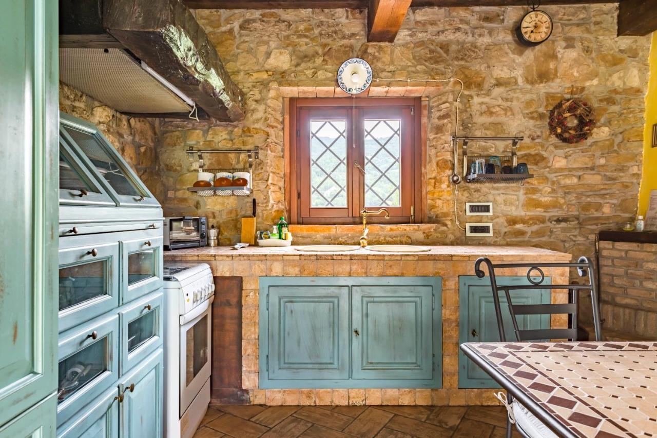 Agriturismo Il Salice Tizzano Val Parma エクステリア 写真