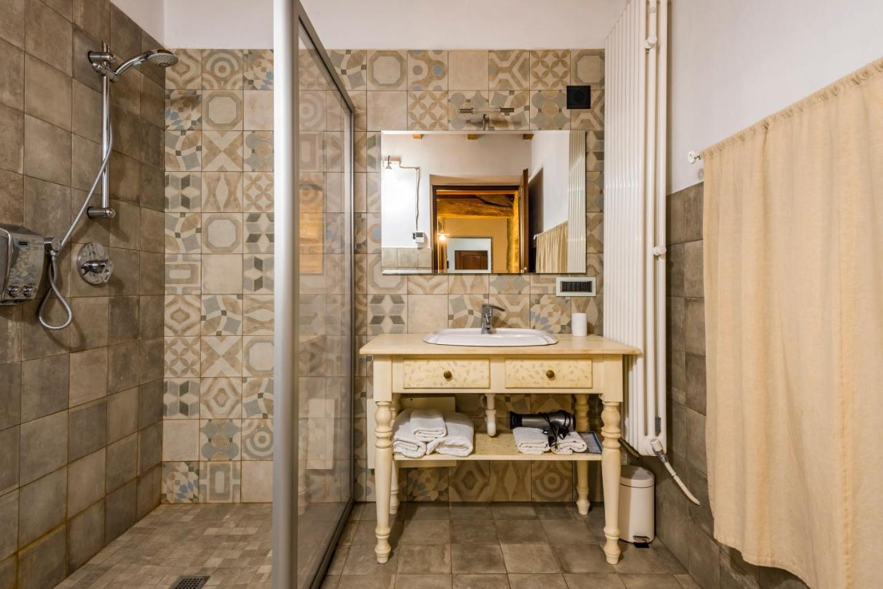 Agriturismo Il Salice Tizzano Val Parma エクステリア 写真