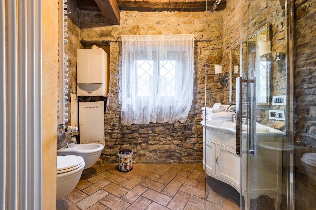 Agriturismo Il Salice Tizzano Val Parma エクステリア 写真