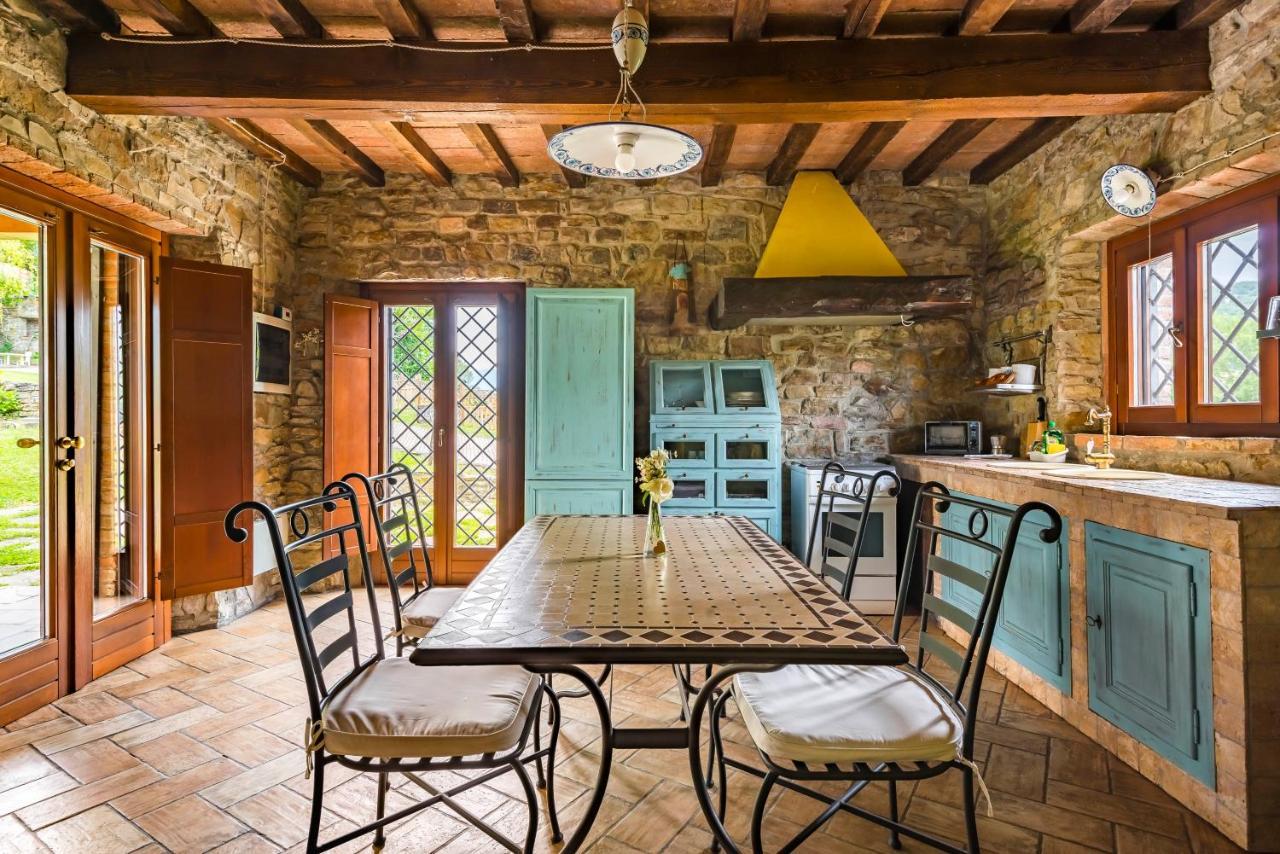 Agriturismo Il Salice Tizzano Val Parma エクステリア 写真
