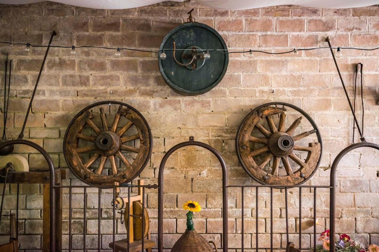 Agriturismo Il Salice Tizzano Val Parma エクステリア 写真