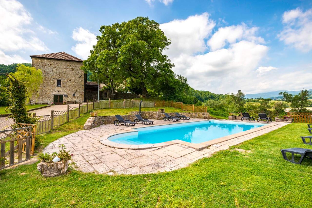 Agriturismo Il Salice Tizzano Val Parma エクステリア 写真