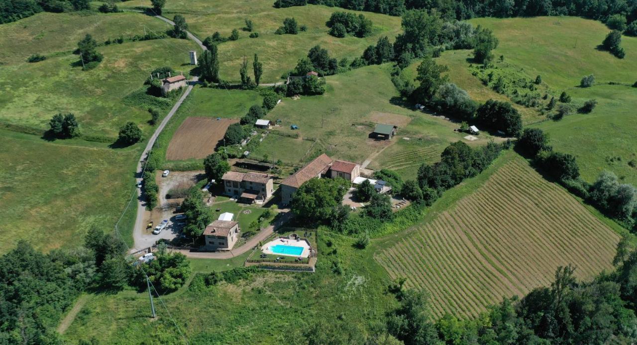 Agriturismo Il Salice Tizzano Val Parma エクステリア 写真